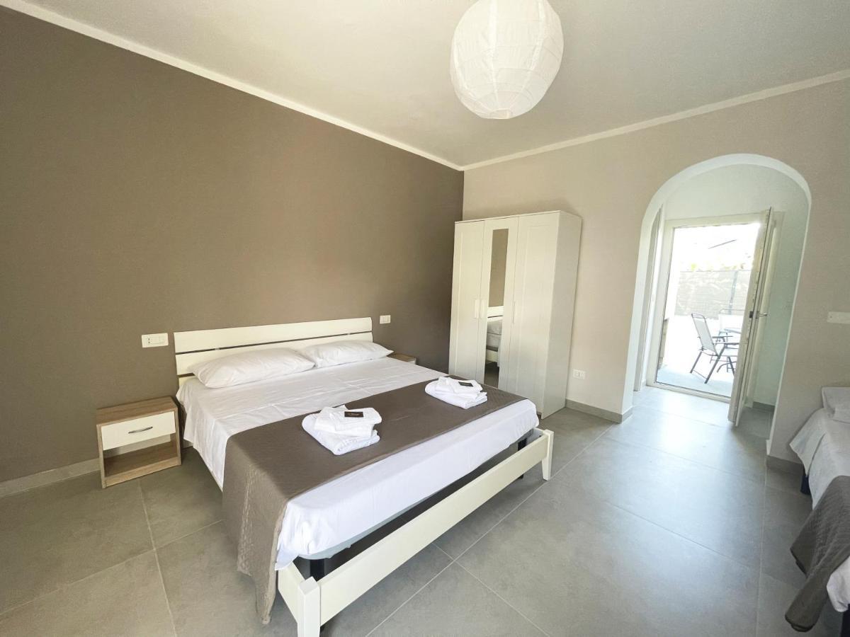 B&B Il Tirreno Cipollina Eksteriør billede