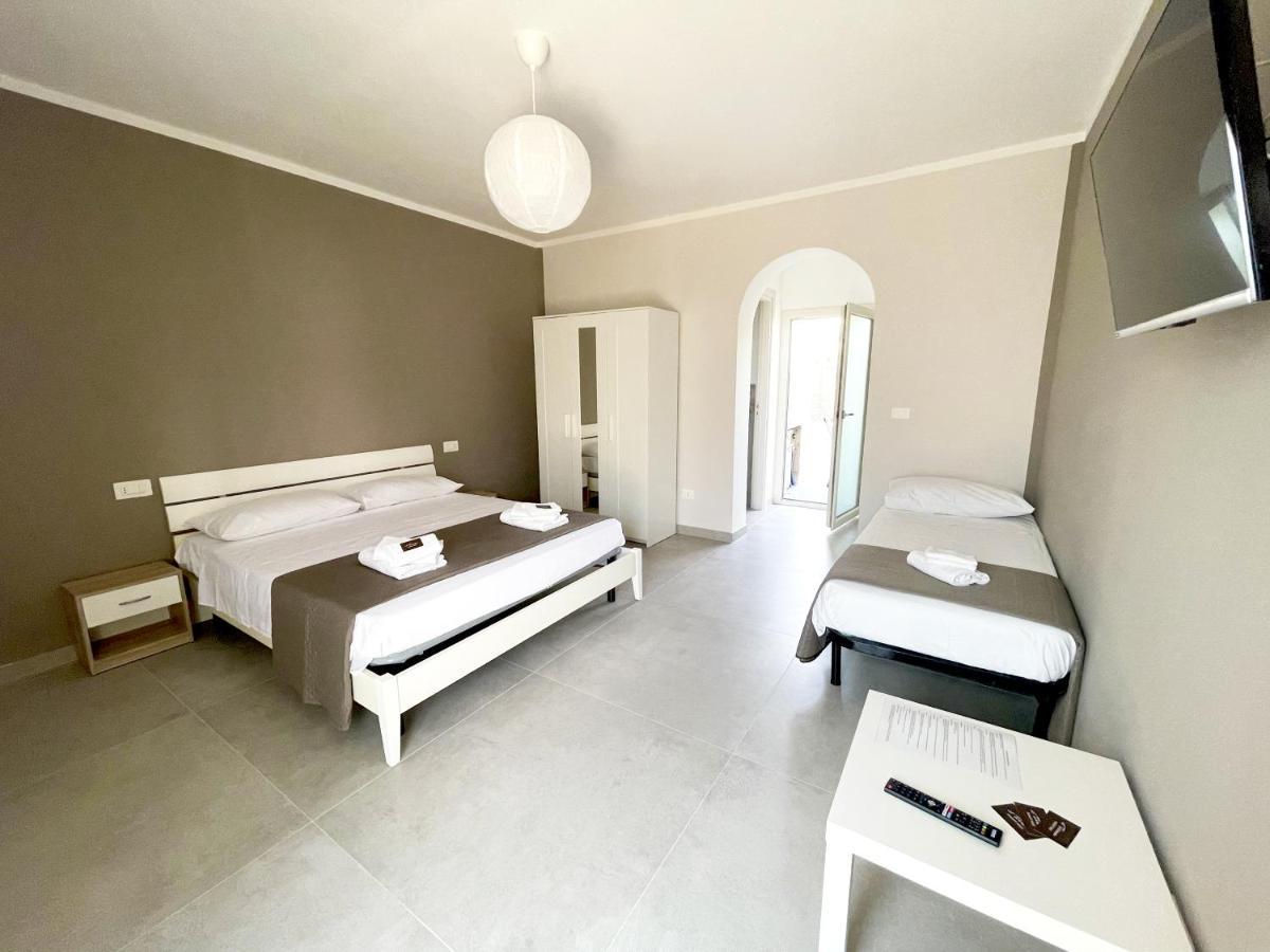 B&B Il Tirreno Cipollina Eksteriør billede